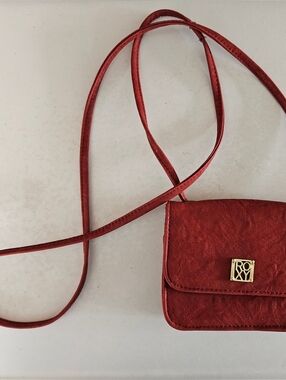 Roxy Get It Girl Crossbody Bag With Mirror